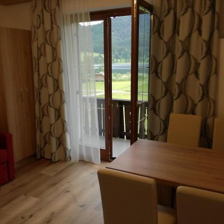 Hotel Haus Alpenfriede à Weissensee Extérieur photo