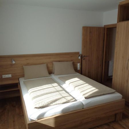 Hotel Haus Alpenfriede à Weissensee Extérieur photo