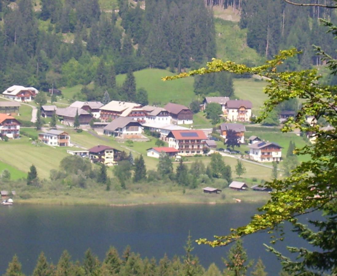 Hotel Haus Alpenfriede à Weissensee Extérieur photo