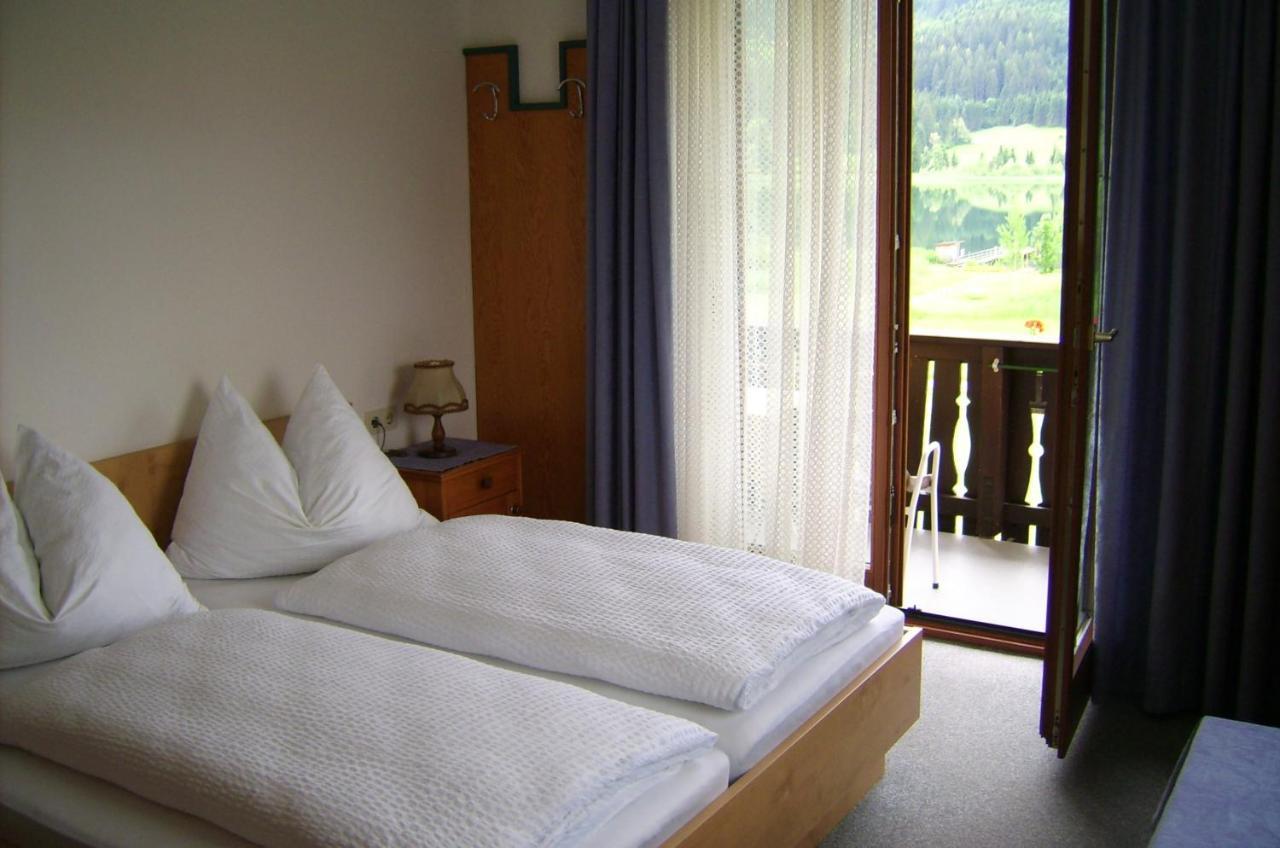 Hotel Haus Alpenfriede à Weissensee Extérieur photo